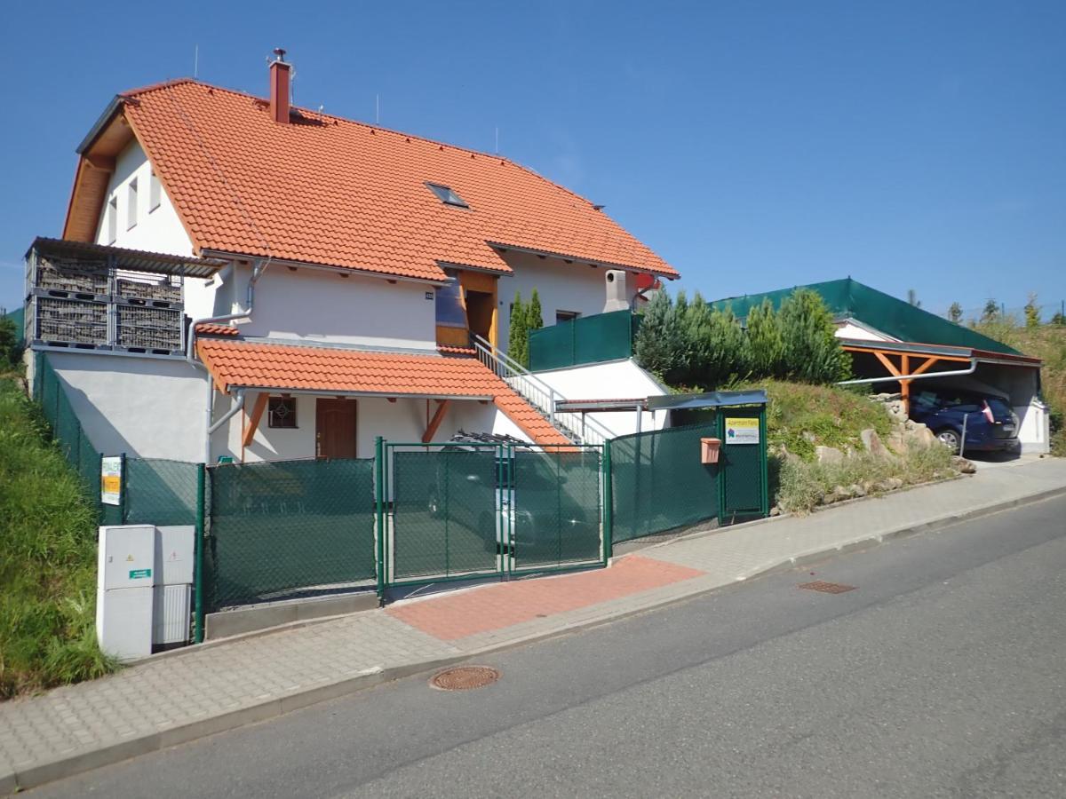 Apartmany Fialka Kasperske Hory Zewnętrze zdjęcie