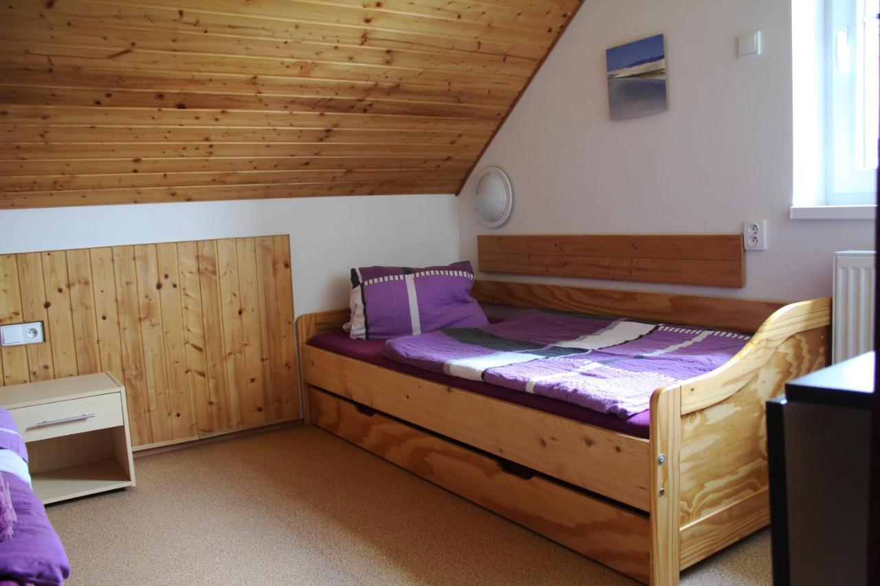 Apartmany Fialka Kasperske Hory Zewnętrze zdjęcie