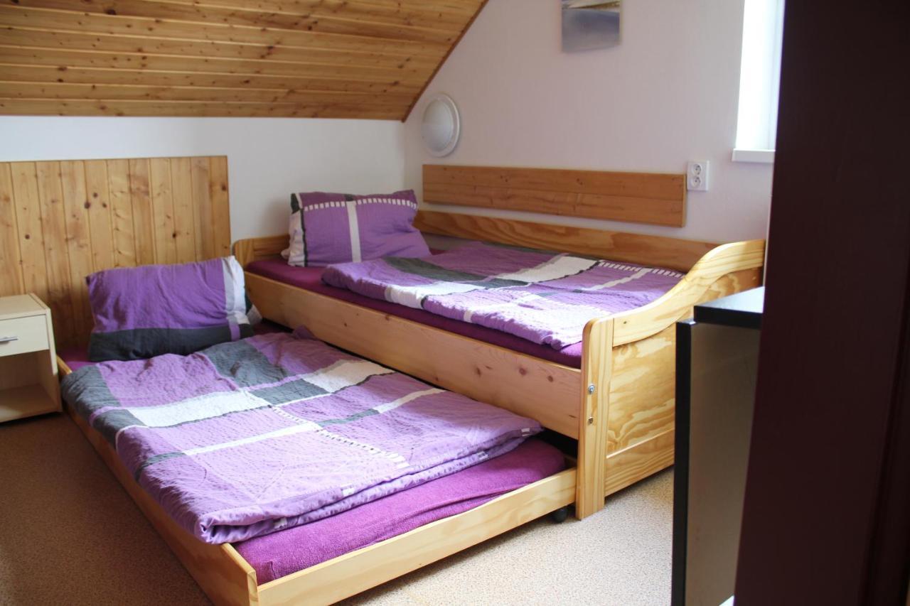 Apartmany Fialka Kasperske Hory Zewnętrze zdjęcie